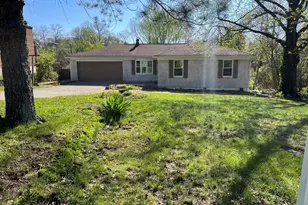 10086 Indian Hill Dr, Union, KY 41091 - Photo 1