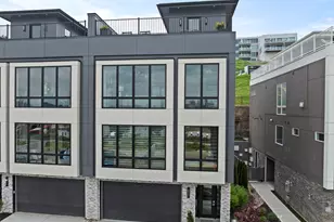 78 W 13th St, Newport, KY 41071 - Photo 1