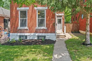 210 Evergreen Ave, Southgate, KY 41071 - Photo 1