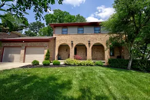 58 Superior Dr, Fort Mitchell, KY 41017 - Photo 1