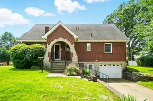 2 W Crittenden Ave, Fort Wright, KY 41011 - Photo 1