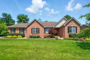 6773 Edgewood Dr, Burlington, KY 41005 - Photo 1