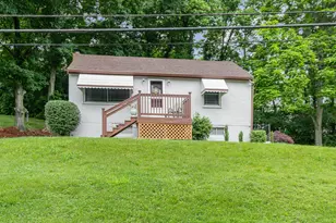 2138 Amsterdam Rd, Crescent Springs, KY 41017 - Photo 1