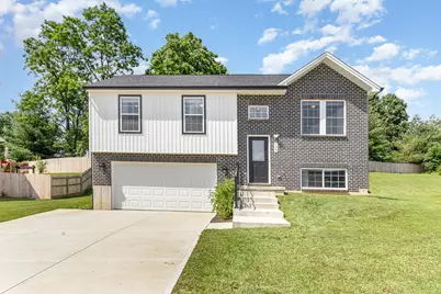 109 Summerfield Drive, Dry Ridge, KY 41035 - Photo 1