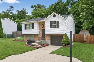 1212 Leslie Marie Ct, Elsmere, KY 41018 - Photo 1