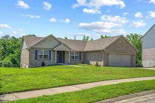 10302 Limerick Cir, Covington, KY 41015 - Photo 1