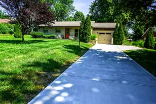 2520 Frank St, Villa Hills, KY 41017 - Photo 1