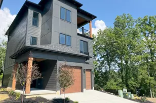 888 Belle Ridge Loop, Bellevue, KY 41073 - Photo 1