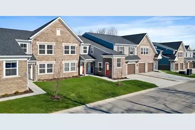 556 Foxhill Drive #12-303, Crescent Springs, KY 41017 - Photo 1