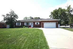 681 Manor Dr, Taylor Mill, KY 41015 - Photo 1