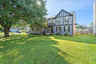 6090 Tosha Dr, Burlington, KY 41005 - Photo 1