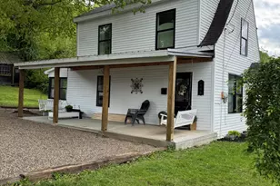 906 E 6th St, Maysville, KY 41056 - Photo 1