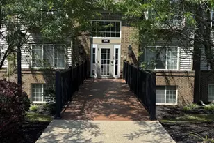 556 Cloverfield Ln, Fort Wright, KY 41011 - Photo 1