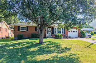 202 Claxon Dr, Florence, KY 41042 - Photo 1