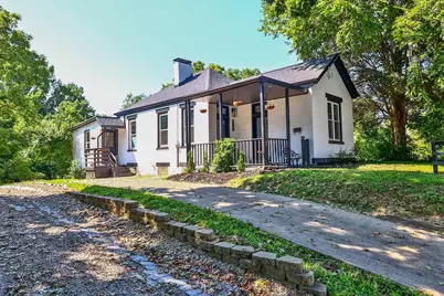 186 Kentucky Drive, Newport, KY 41071 - Photo 1