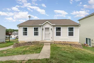 92 High St, Walton, KY 41094 - Photo 1