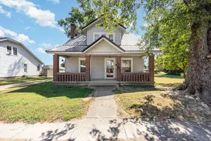 210 N Liberty St, Falmouth, KY 41040 - Photo 1