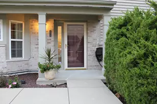 2030 Stonewall Tr, Florence, KY 41042 - Photo 1