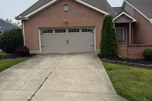 1861 Quarry Oaks Dr, Florence, KY 41042 - Photo 1