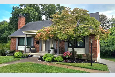 211 Applewood Drive, Lakeside Park, KY 41017 - Photo 1