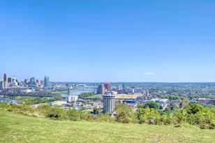 110 Winding Way, Covington, KY 41011 - Photo 1