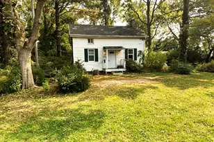 5904 Garrard St, Burlington, KY 41005 - Photo 1