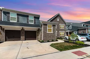 2554 Crosshill Dr, Crescent Springs, KY 41017 - Photo 1