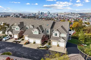 21 Tower Dr, Newport, KY 41071 - Photo 1