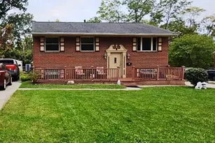 92 Juarez Cir, Covington, KY 41017 - Photo 1