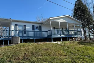 213 S Madison St, Owenton, KY 40359 - Photo 1