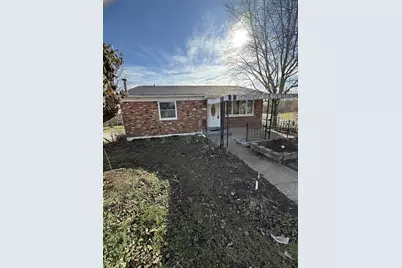 40 Juarez Circle, Covington, KY 41017 - Photo 1