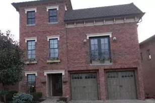 94 Watch Hill Ln, Newport, KY 41071 - Photo 1