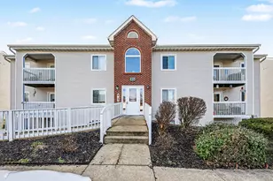 10124 Carnation Ct, Florence, KY 41042 - Photo 1