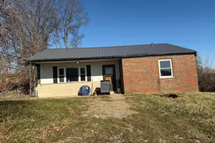 724 Lakeview Ln, Alexandria, KY 41001 - Photo 1