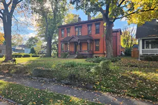 1533 Garrard St, Covington, KY 41011 - Photo 1