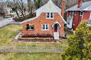 1821 Jefferson Ave, Covington, KY 41014 - Photo 1