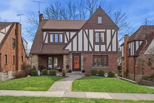 55 S Vernon Ln, Fort Thomas, KY 41075 - Photo 1