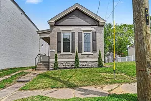 212 Pleasant St, Bromley, KY 41016 - Photo 1
