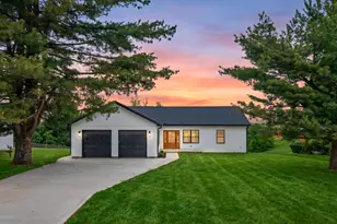 519 Humes Ridge Rd, Williamstown, KY 41097 - Photo 1