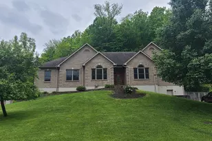 1710 Valley Dr, Fort Wright, KY 41017 - Photo 1