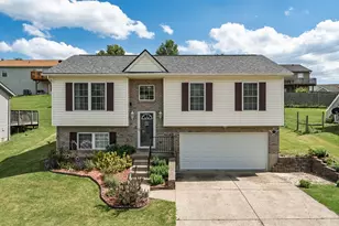 240 Brentwood Dr, Dry Ridge, KY 41035 - Photo 1