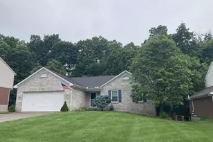 6141 Woodcrest Dr, Burlington, KY 41005 - Photo 1