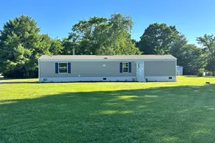 142 Woodland Acres Rd, Germantown, KY 41044 - Photo 1