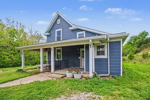 8778 Stonehouse Rd, Alexandria, KY 41001 - Photo 1