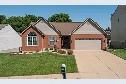 2097 Glenview Drive, Hebron, KY 41048 - Photo 1