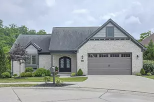 1011 Squire Valley Dr, Villa Hills, KY 41017 - Photo 1