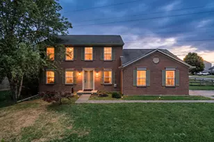 7501 Roxbury Ct, Florence, KY 41042 - Photo 1