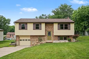 6329 Clovernook Dr, Burlington, KY 41005 - Photo 1