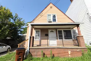 1910 Russell St, Covington, KY 41014 - Photo 1