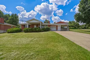 517 Timberlake Ave, Erlanger, KY 41018 - Photo 1